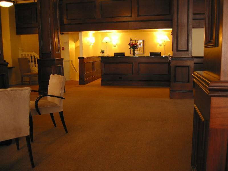 Washington 3* Oakland